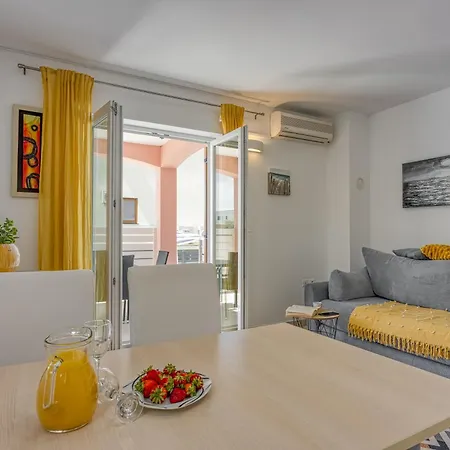 Apartment Sunny Volme